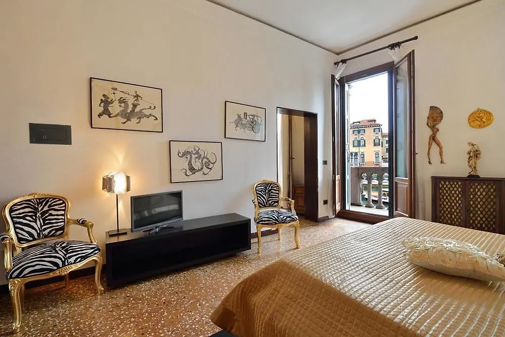 Отель Venice Grand Canal Terrace